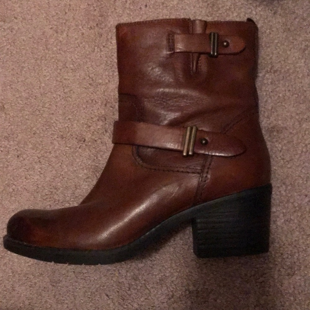 Women's Brown Leather Mid-Calf Block Heel Boots